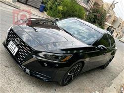 نيسان ألتيما